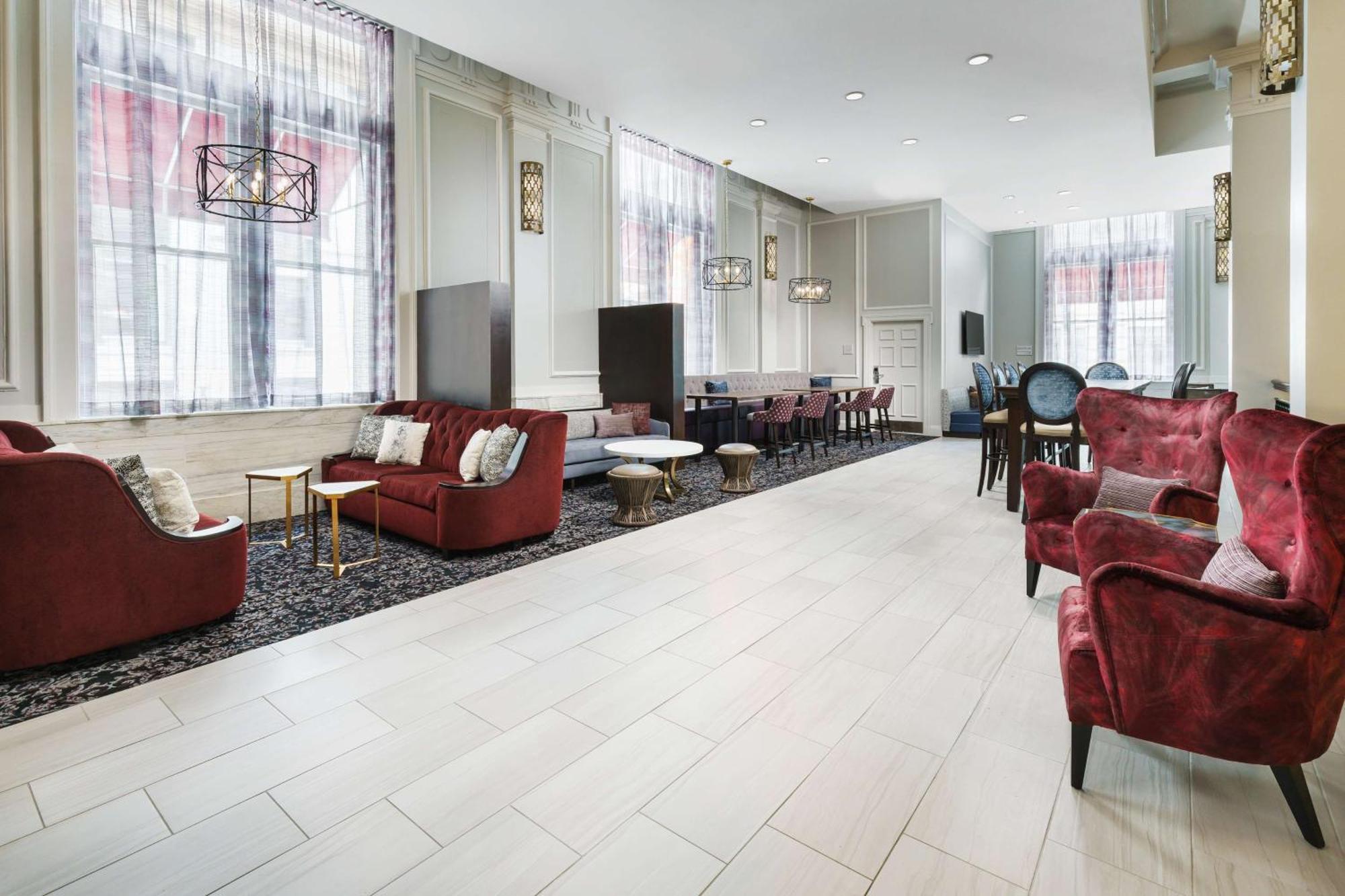 Hampton Inn & Suites Baltimore Inner Harbor Exterior foto
