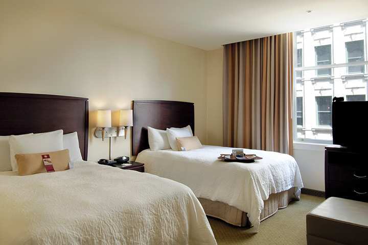 Hampton Inn & Suites Baltimore Inner Harbor Habitación foto